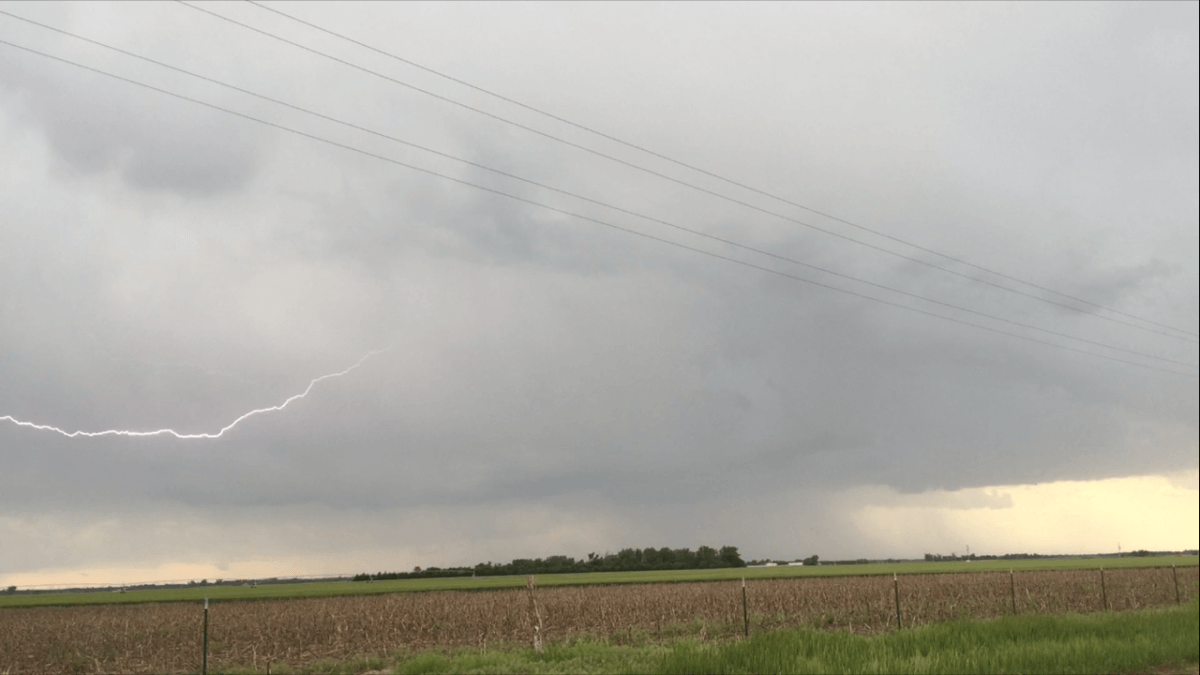 Cloud-to-cloud lightning in supercell northeast of Sterling, Kansas